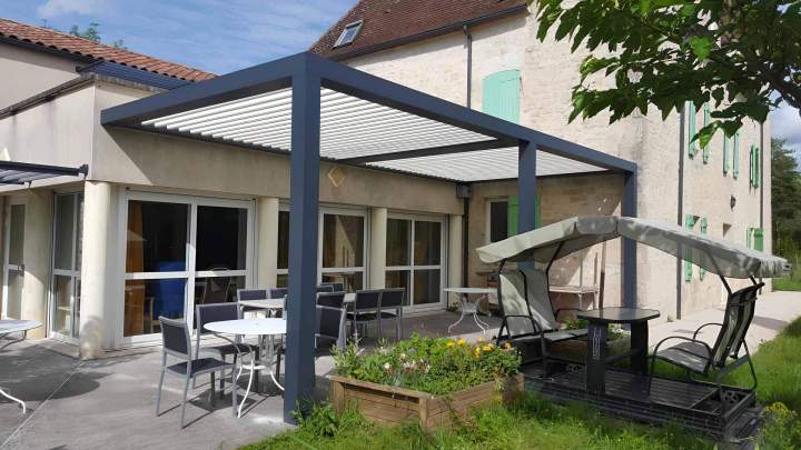 Installation pergola Lot