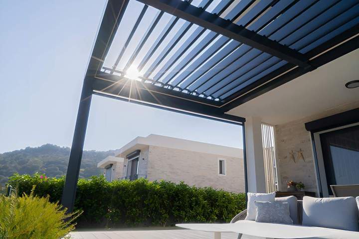 Abri terrasse bioclimatique Lot